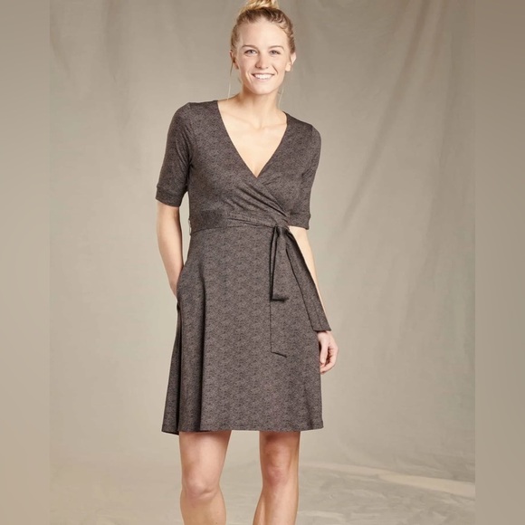 Toad & Co Cue Wrap Cafe Dress, Buffalo Herringbone Print, Size S - Picture 1 of 8